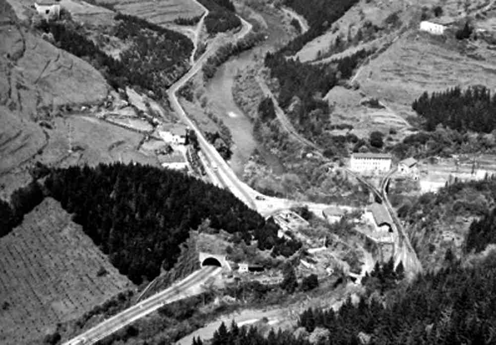 1970?. Vista aérea de Maltzaga.