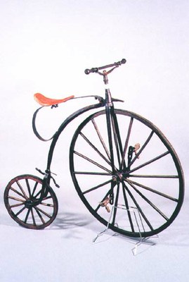 Los comienzos del velocípedo Los comienzos del velocípedo