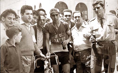 1959. Campeonato de España de fondo en carretera. El ganador, Pedro Cerros.