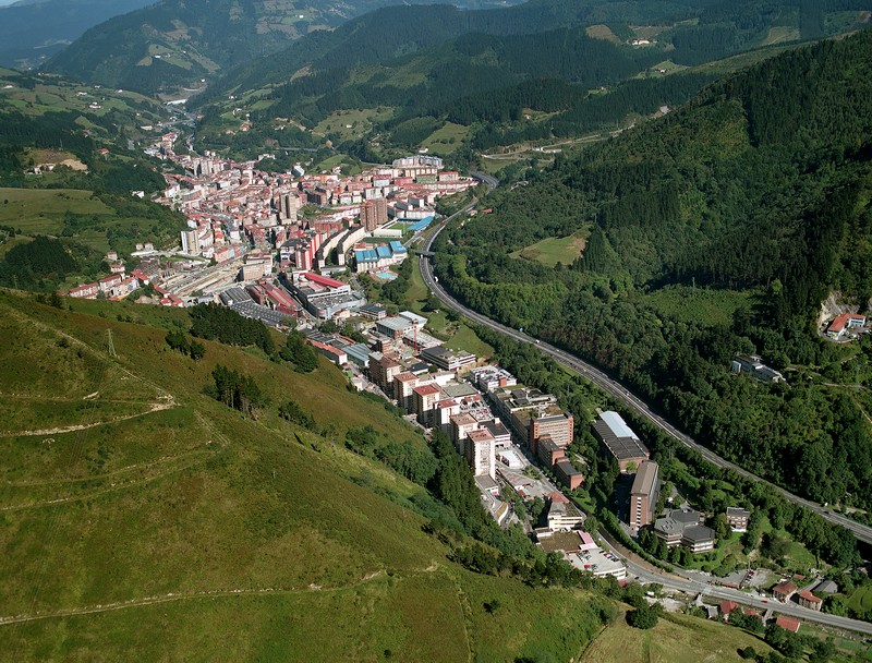 Eibar airetik