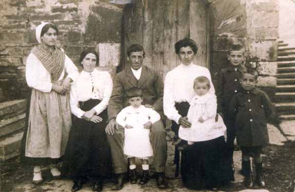Familia del caserío Otaola Bazterra