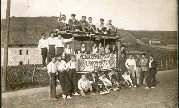 Excursión del Club Lagun-Artea