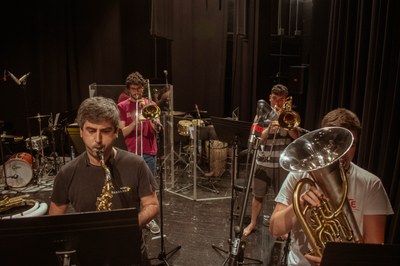 Ustekabe Grabaketa 0211