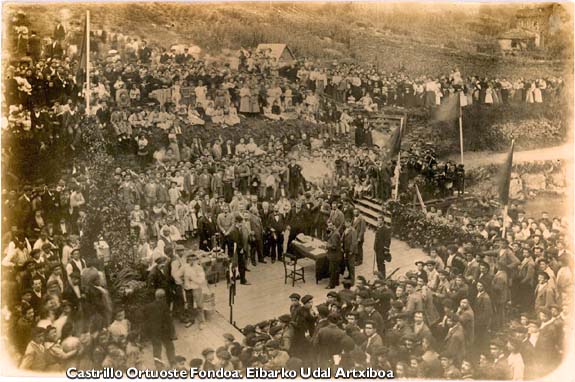 Colocación de la primera piedra del Ayuntamiento de Eibar. 1899.