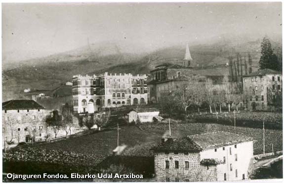 Vista de la zona de Torrekoa, Escuela de Armería y Convento de Isasi