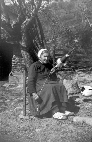 Francisca Atxa, Azpiri 1947 (Ojanguren, DFG)