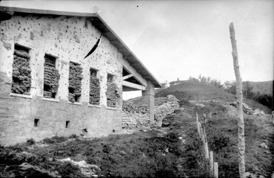 santakrutz trintxerak (guregipuzkoa. Indalezio Ojanguren) santakrutz trintxerak (guregipuzkoa. Indalezio Ojanguren)