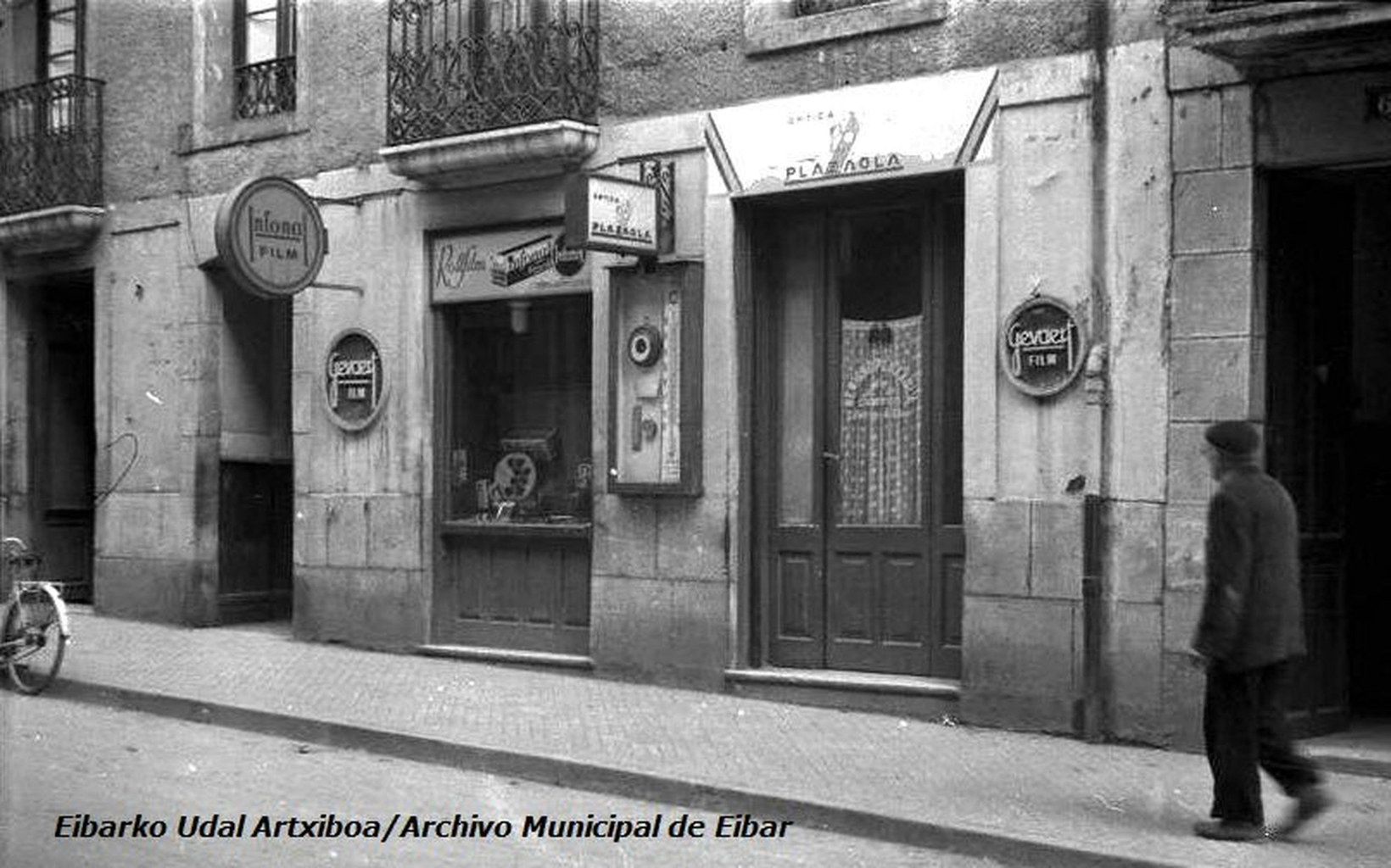 mayoria mago Pico El Archivo municipal recibe el legado del fotógrafo Benigno Plazaola —  Patrimonio Cultural de Eibar - Egoibarra.eus