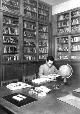 Liburutegia. 1960. Liburutegia. 1960.
