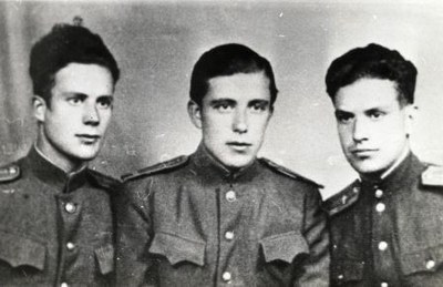 GU-EL-37web.jpg GU-EL-37web.jpg