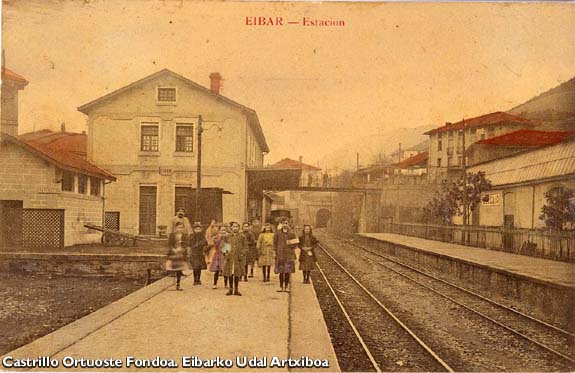 Tren geltokia. 1910 inguruan.