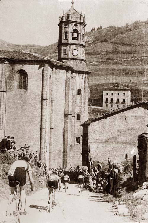 1951. Espainiako XVI. ziklokros txapelketa.